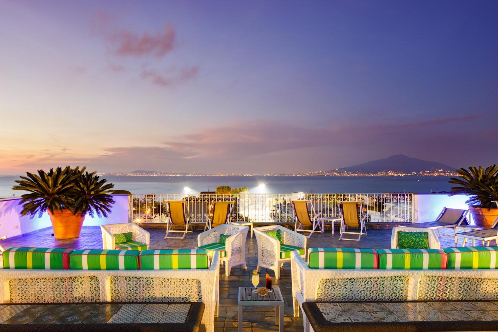 Hotel Zi' Teresa Сорренто Экстерьер фото